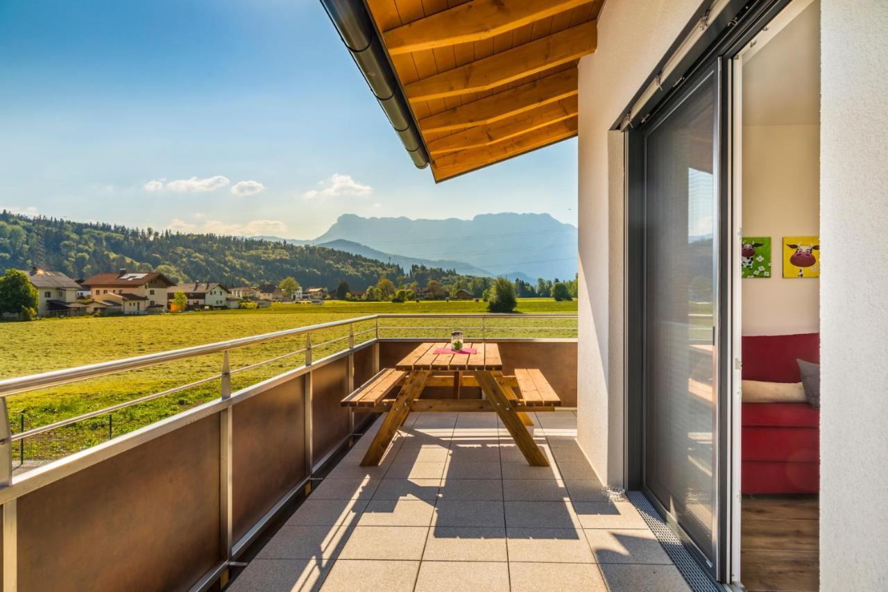 Apartment Motzenhof - Stadtnähe Salzburg - modernes Bauernhoferlebnis inklusive Adnet Exterior foto